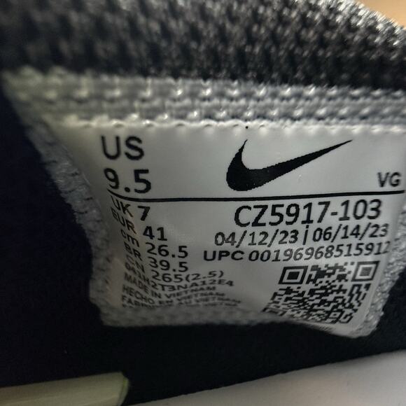 Nike Hyperdiamond 4 Elite Womens Size 9.5 Softball Cleats White Metal React NEW - Picture 12 of 13